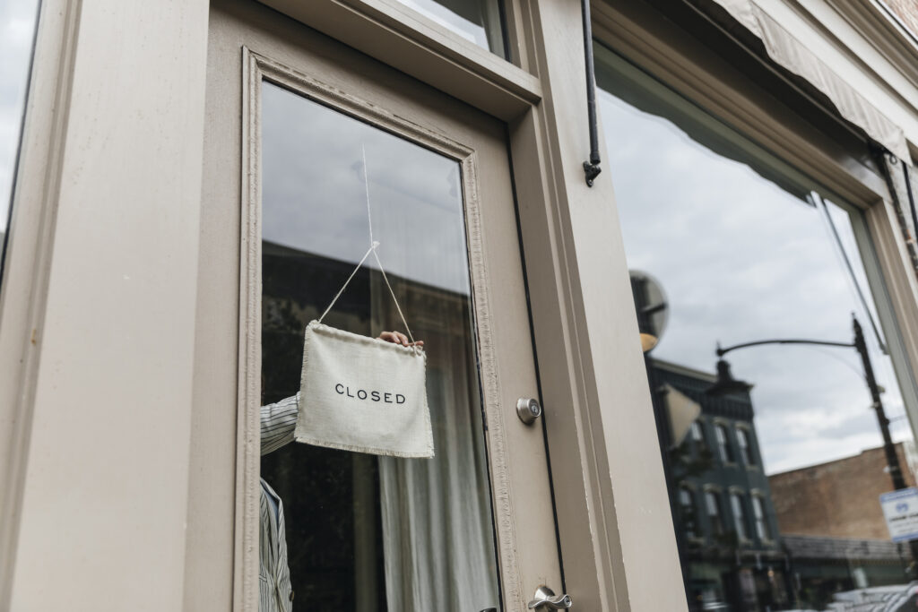 Can wireless kill its retail stores? Probably not anytime soon 5 can wireless
